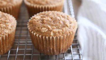 Μάφιν βρώμης με μήλο-κανέλα