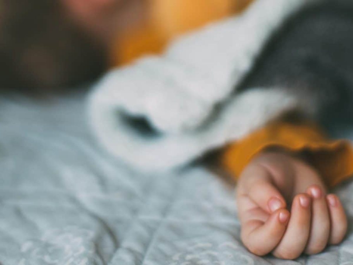 Νεκρό 3χρονο αγόρι μετά από πτώση σε μάντρα – Συνελήφθη 25χρονος συγγενής