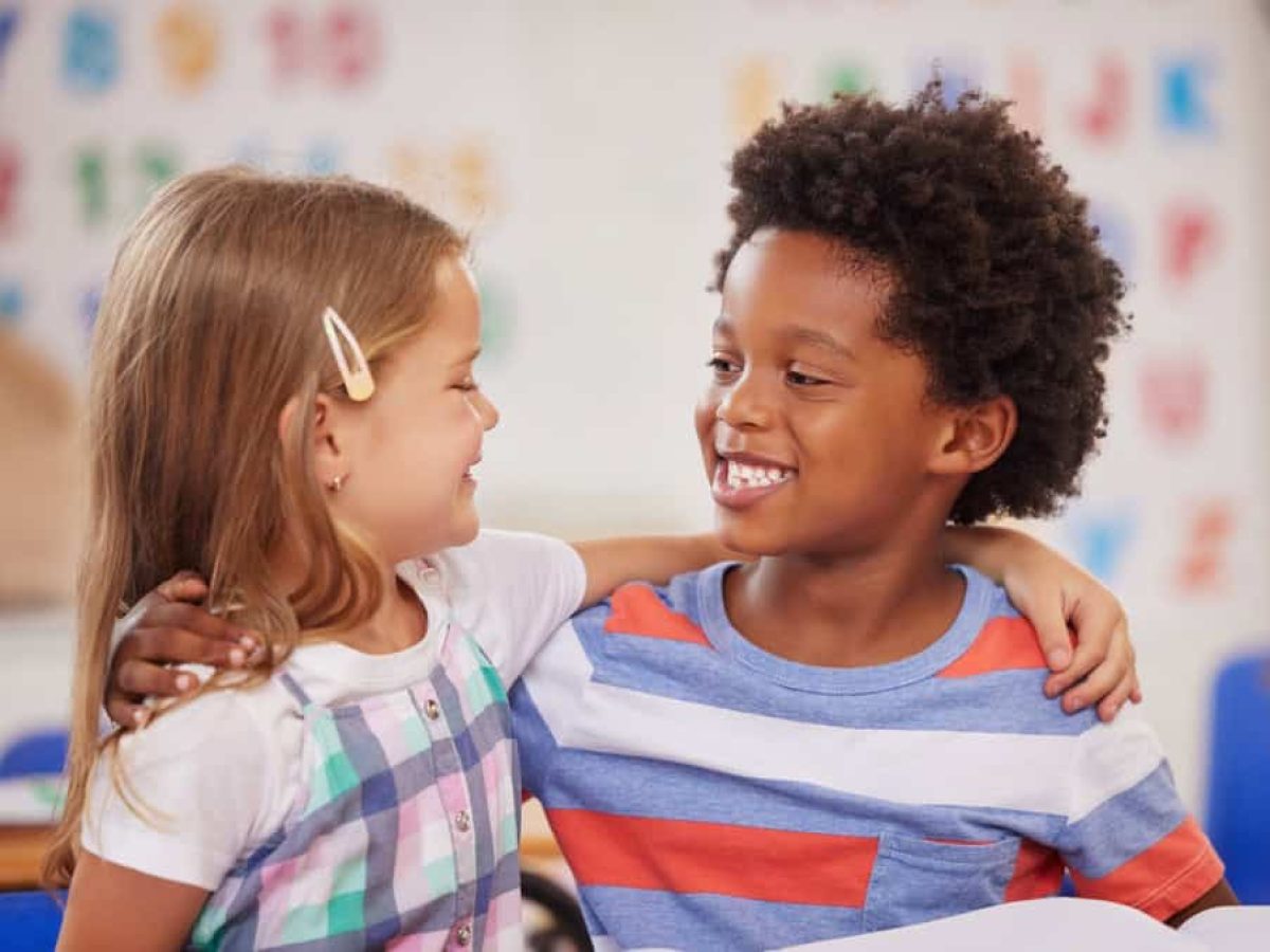 Τι μας διδάσκουν τα παιδιά για την καλοσύνη;