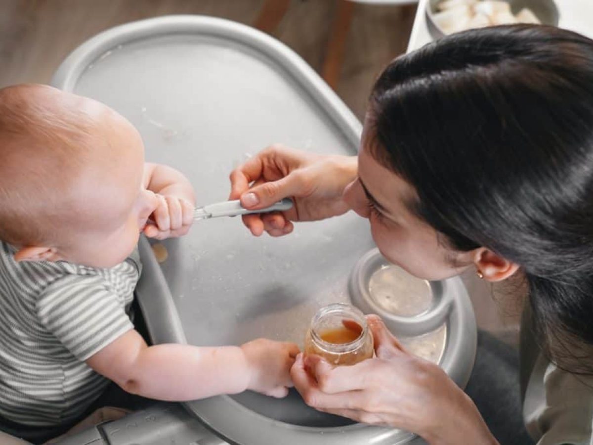 Ο νευρολόγος Baibing Chen —για να διατηρεί τα παιδιά του ασφαλή και τον εγκέφαλό τους υγιή— ακολουθεί αυτούς τους 3 κανόνες διατροφής
