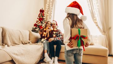 Τα 4 δώρα: Ο viral κανόνας που καλλιεργεί την ευγνωμοσύνη