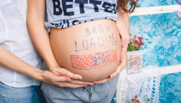 3 σημάδια που δείχνουν ότι στην κοιλιά σου μεγαλώνει μία… ιδιοφυΐα!