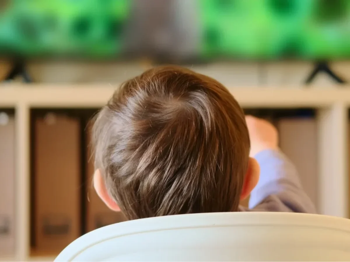 5 τρόποι για να προστατεύσετε τον εγκέφαλο του παιδιού σας, σύμφωνα με νευροχειρουργό