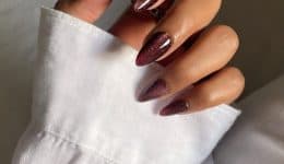 Glass-brown-nails-i-pio