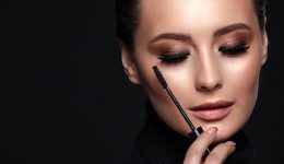 afta-ine-ta-top-makeup