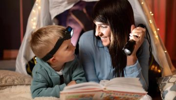 Οι γονείς που κάνουν αυτά τα 5 πράγματα μεγαλώνουν παιδιά που είναι πιο ανθεκτικά από τα περισσότερα