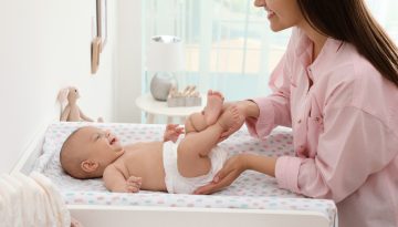 Όταν γινόμαστε γονείς αλλάζει η αντίληψή μας για το «αηδιαστικό»