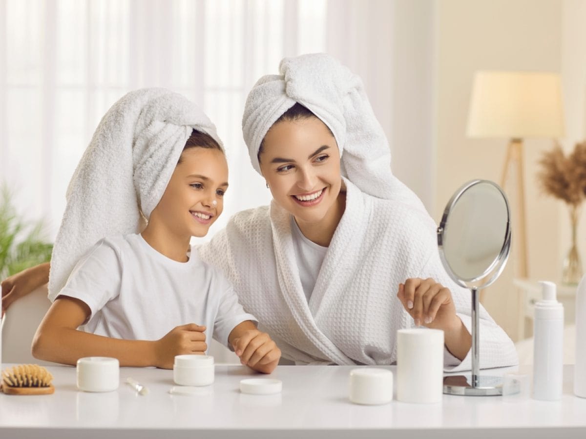 Παιδί: 5 τρόποι να του μάθουμε να αγαπάει το σώμα του