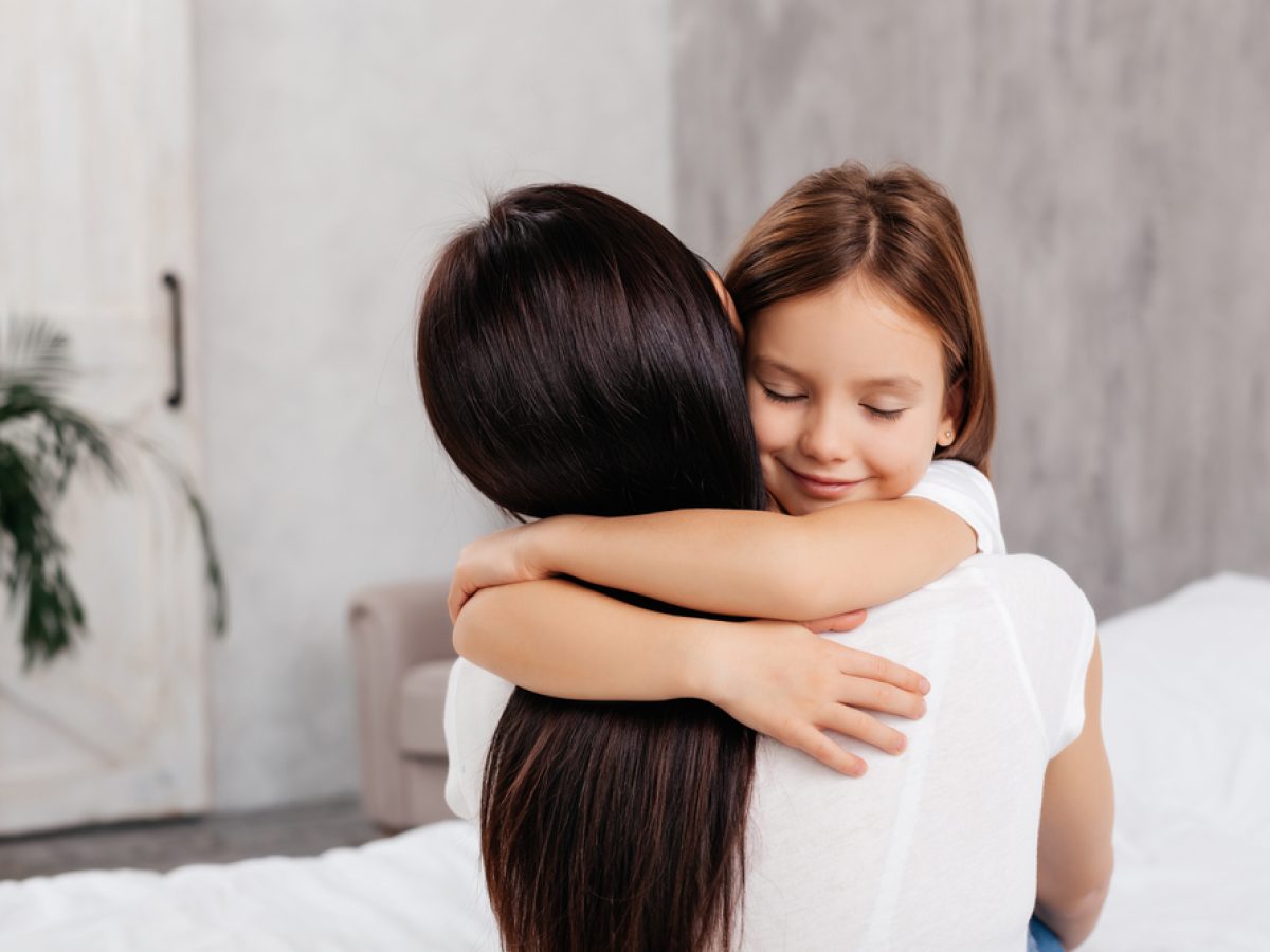 Πώς να μεγαλώσετε ένα ειλικρινές παιδί και 5 ακόμη πολύτιμες αξίες