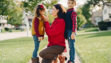 Το μεγαλύτερο μυστικό της γονεϊκότητας: Γιατί τα λάθη γονέων είναι το πολυτιμότερο μάθημα που θα δώσεις στο παιδί σου