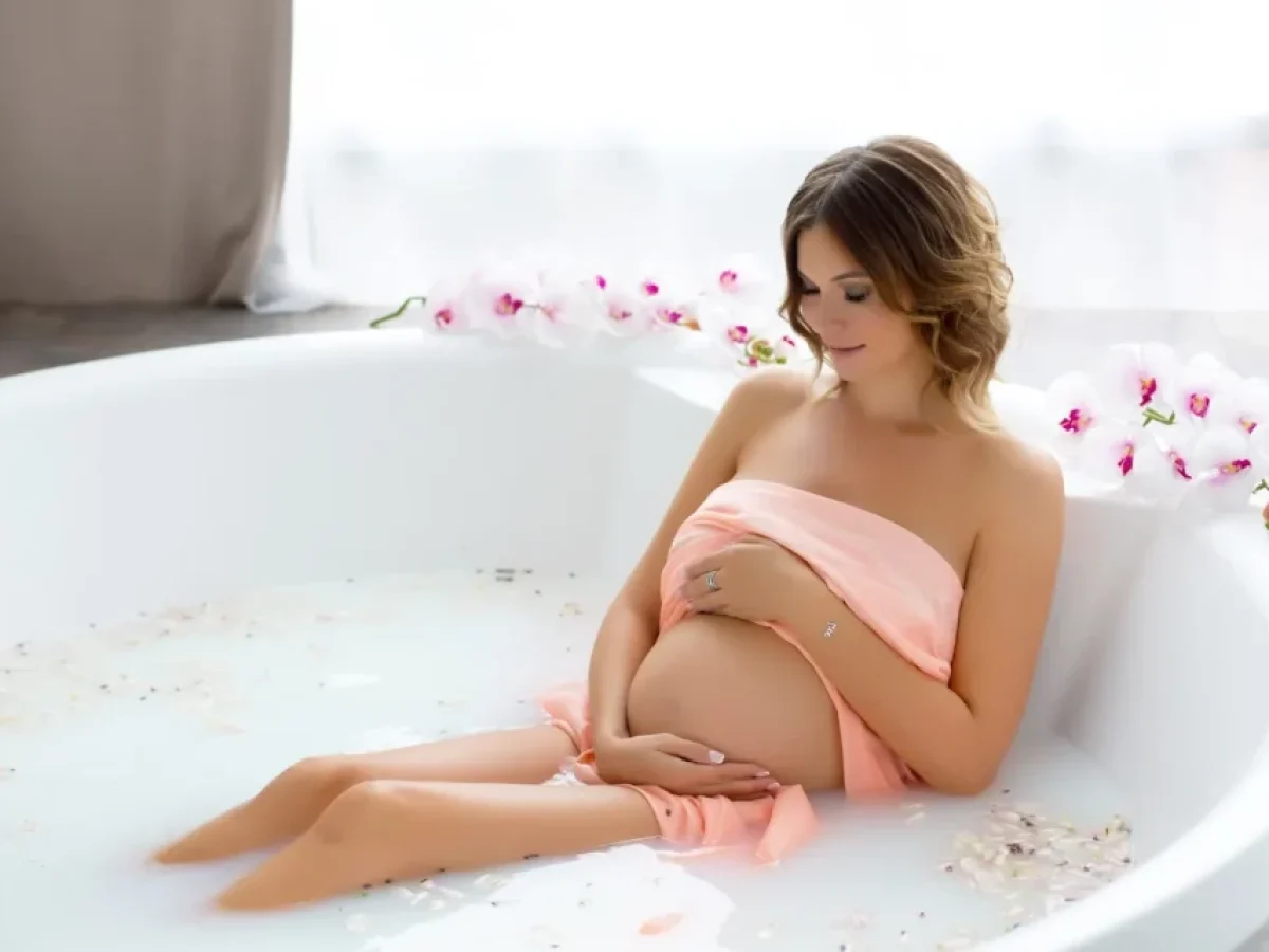 Ζεστό μπάνιο, θερμά spa και σάουνα: Επιτρέπονται στην εγκυμοσύνη;