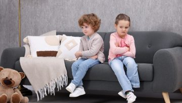 &Alpha;&nu;&tau;&iota;&delta;&rho;&alpha;&sigma;&tau;&iota;&kappa;ό &pi;&alpha;&iota;&delta;ί; &Tau;&iota; &lambda;έ&epsilon;&iota; &eta; &nu;&epsilon;&upsilon;&rho;&omicron;&epsilon;&pi;&iota;&sigma;&tau;ή&mu;&eta; &gamma;&iota;&alpha; &tau;&alpha; &xi;&epsilon;&sigma;&pi;ά&mu;&alpha;&tau;&alpha;