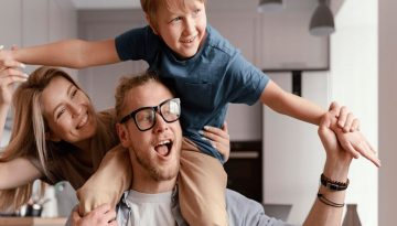 8 φαινομενικά αθώες φράσεις που δεν πρέπει να λέτε στα παιδιά