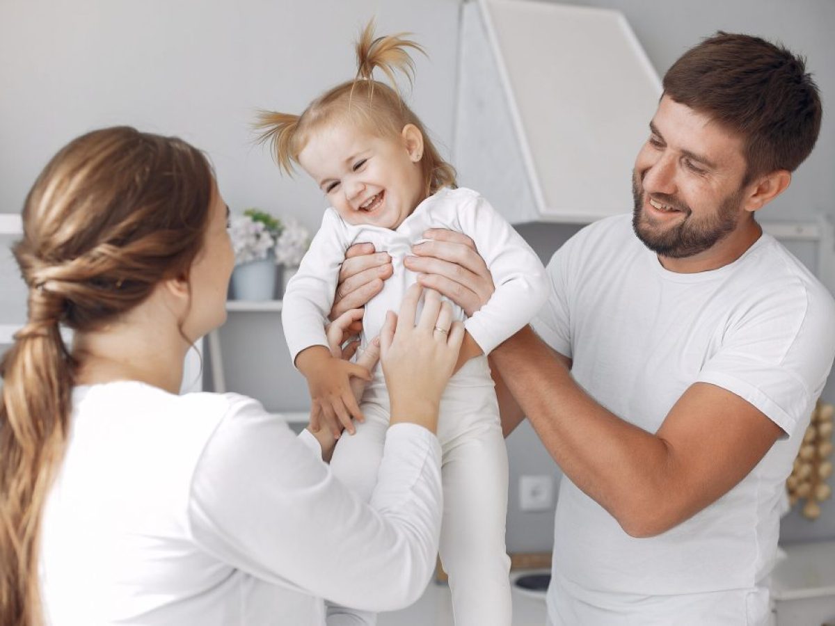 Gentle Parenting vs Fafo Parenting: Η νέα προσέγγιση στην ανατροφή των παιδιών