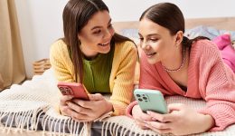 Social-media-echoun-ke-thetika