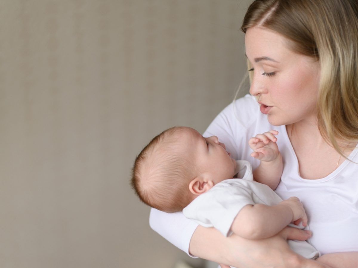Κλάμα: 5 (δοκιμασμένοι) τρόποι για να καθησυχάσετε το μωρό σας