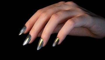 Τα μεταλλικά mani είναι στα top trends το φετινό χειμώνα