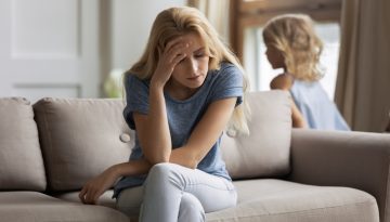 Τι είναι το «mom mode» και πώς θα ξεκολλήσεις από αυτό