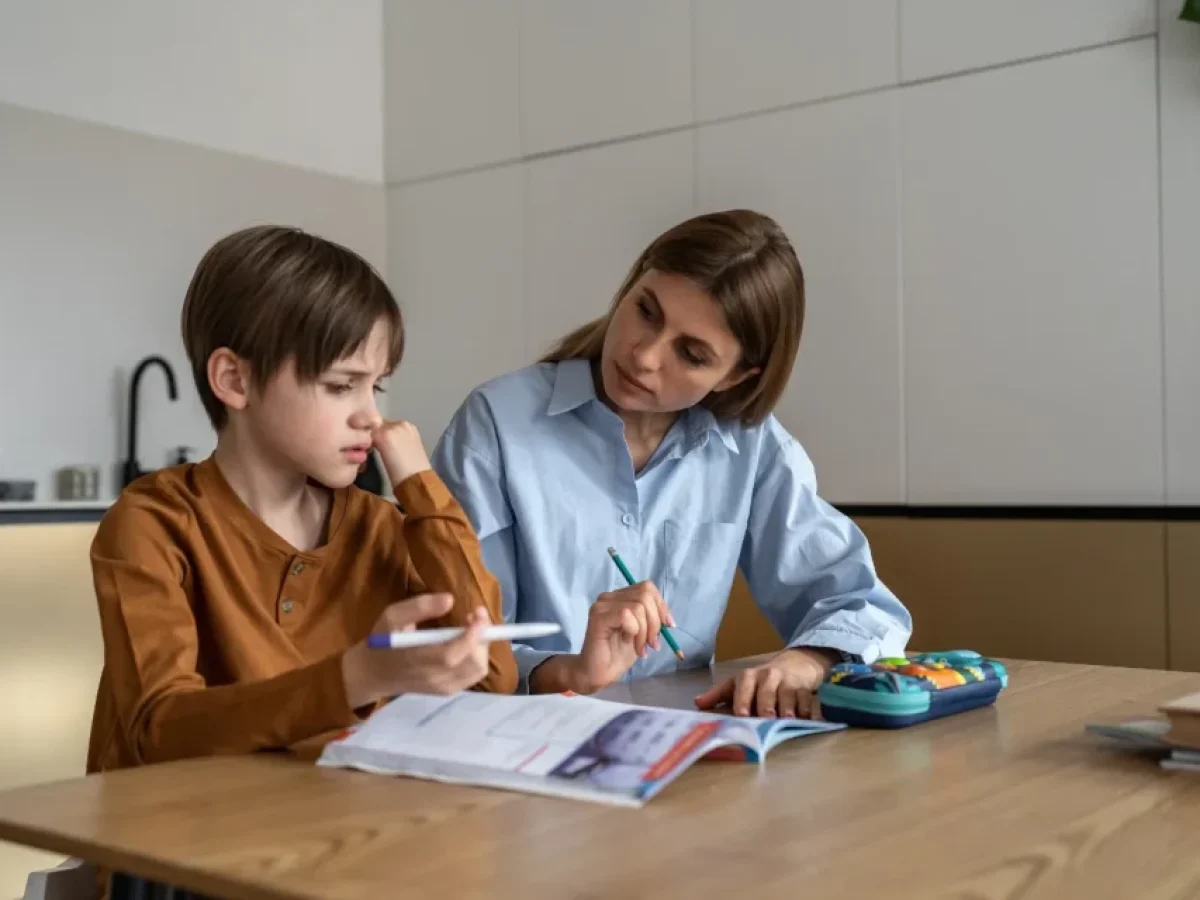 Βοήθεια vs. υπερπροστασία: Πώς θα καταλάβεις, ότι έχεις ξεπεράσει το όριο