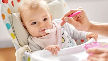 Από ποια ηλικία και ποιο είδος γιαουρτιού μπορεί να φάει το μωρό;