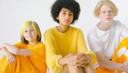 Gen-Z-esthanonte-moni-stis
