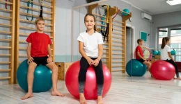 Pilates-gia-pedia-ta-ofeli