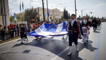 Επέτειος σημαίνει Συνεχίζω, σημαίνει Θυμάμαι