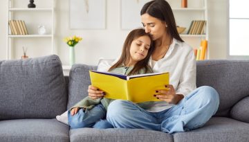 Γονείς: Μιλήστε στον εαυτό σας όπως θα μιλούσατε σε έναν φίλο σας ή στο παιδί σας