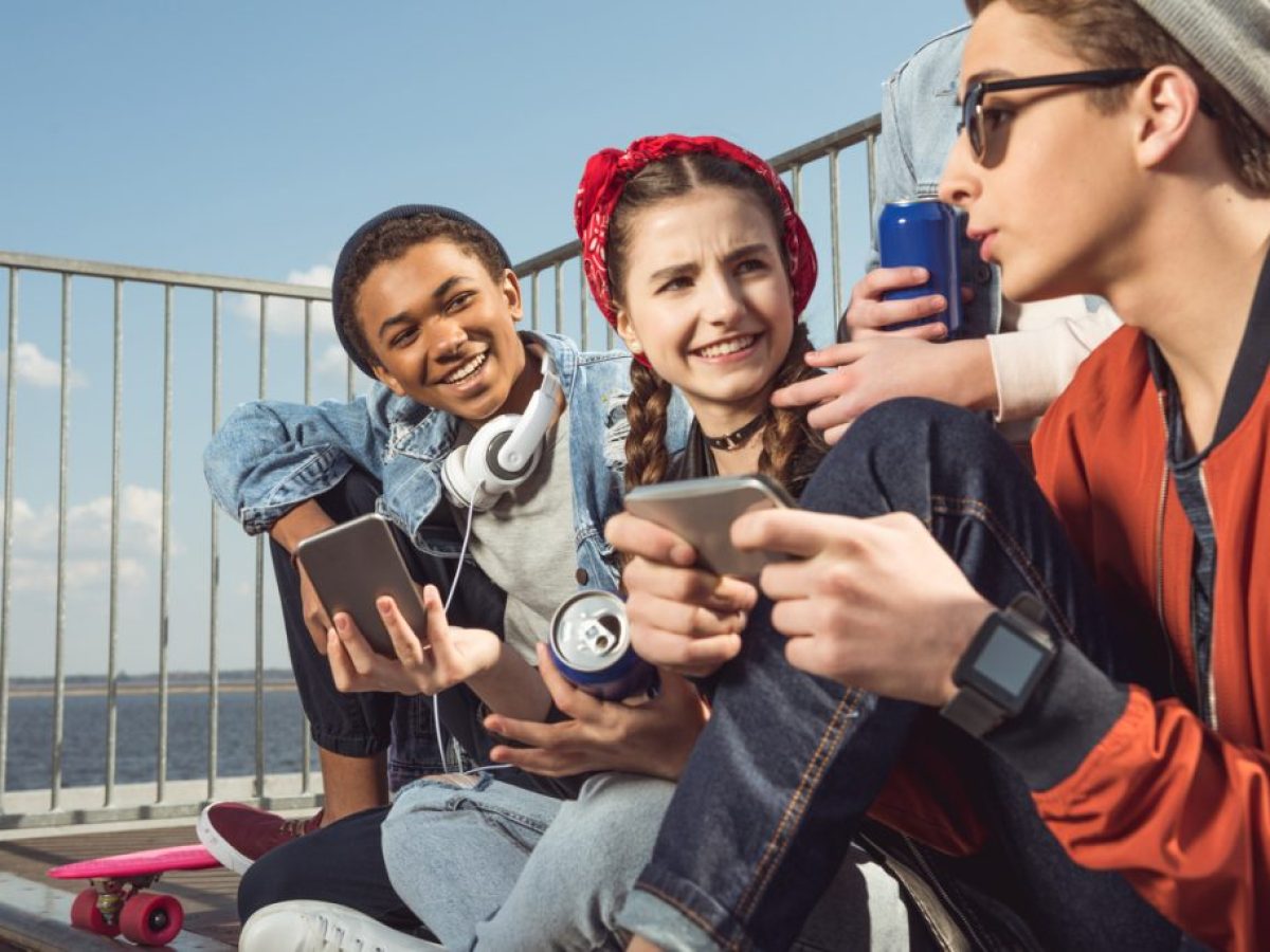 Όρια οθόνης δεν αρκούν: Γιατί το πώς είναι σχεδιασμένες οι πλατφόρμες καθορίζει την ψηφιακή ζωή των παιδιών