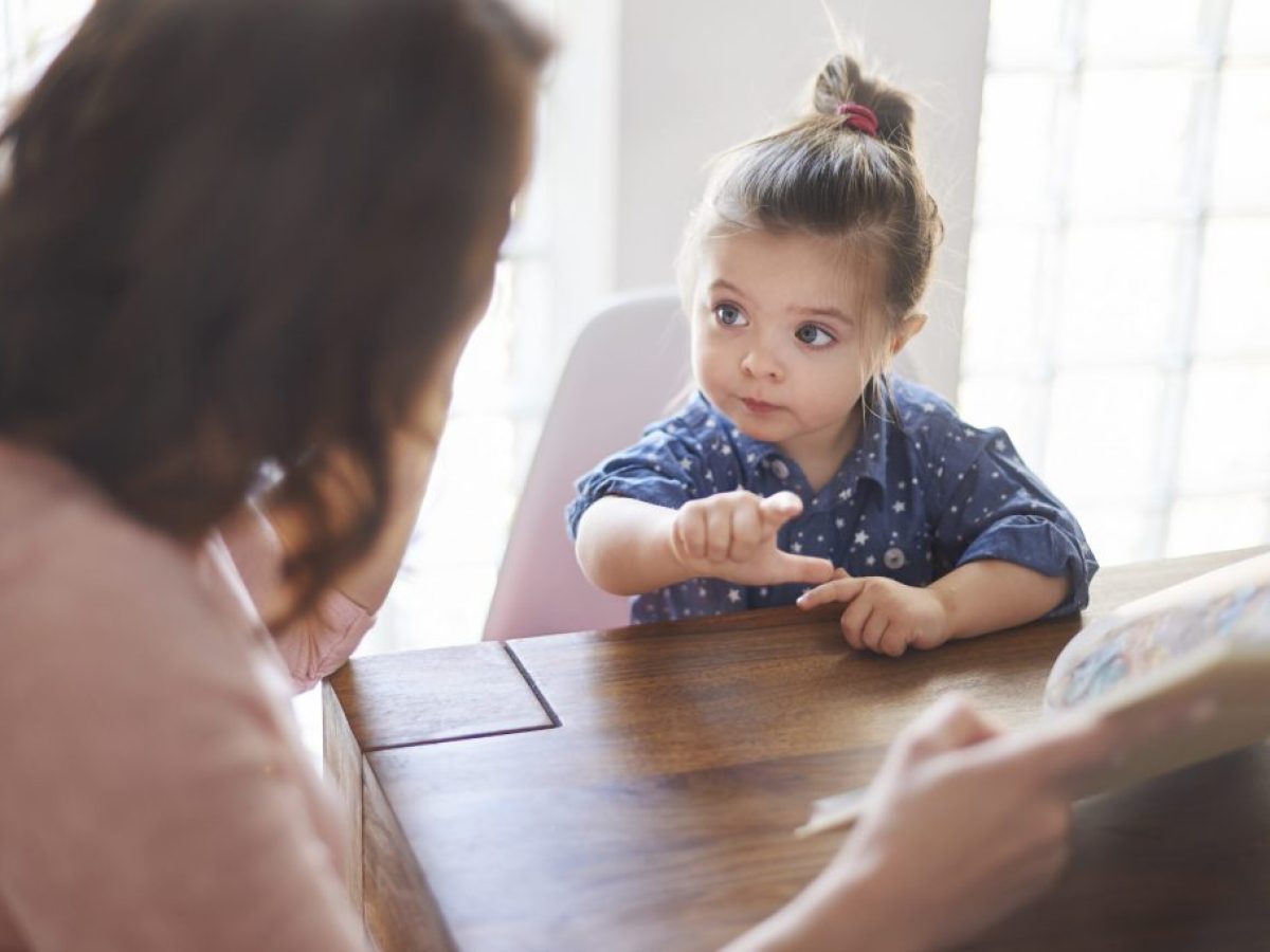 Παιδί και άρνηση babysitter: 9 αποδεδειγμένες λύσεις