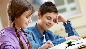 Πώς να αναθρέψετε παιδιά που σέβονται και προωθούν την ισότητα των φύλων