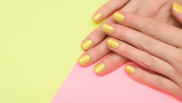Ξεχάστε το butter yellow – Αυτό είναι το it χρώμα της άνοιξης για τα νύχια