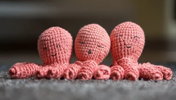 Χταποδάκια αγάπης: Μια απαλή υπενθύμιση ασφάλειας για τα πιο μικρά μωρά