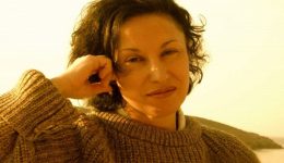 lili-lamprelli-&ndash;-enteka-meres