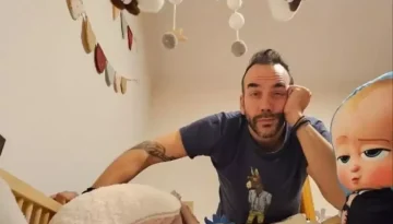 Πάνος Μουζουράκης: Το καλοκαίρι η βάφτιση του γιου του – Γιατί θα έχει τρεις νονούς