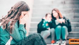 pia-ine-ta-simadia-pou