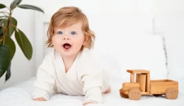 ti-chroma-tha-echoun-ta