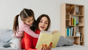 Γιατί τα παιδιά αναζητούν συνεχώς την προσοχή μας;