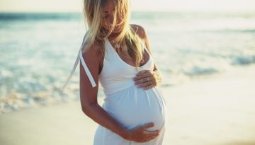 Εγκυμοσύνη το καλοκαίρι: Τι κρύβεται πίσω από τη θερινή κόπωση; | imommy