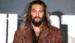 momoa-1