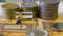 money-family-5