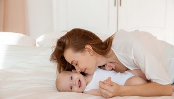 Μωρά: Γιατί να τους μιλάτε στη «δική τους» γλώσσα;