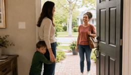 mcs-es-1009603-recibiendo-visita-1