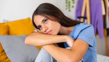 &Pi;ώ&sigmaf; &nu;&alpha; &mu;&iota;&lambda;ή&sigma;&epsilon;&tau;&epsilon; &sigma;&epsilon; έ&nu;&alpha;&nu; έ&phi;&eta;&beta;&omicron; &pi;&omicron;&upsilon; &delta;&epsilon;&nu; &theta;έ&lambda;&epsilon;&iota; &nu;&alpha; &mu;&iota;&lambda;ή&sigma;&epsilon;&iota; &ndash; Childit
